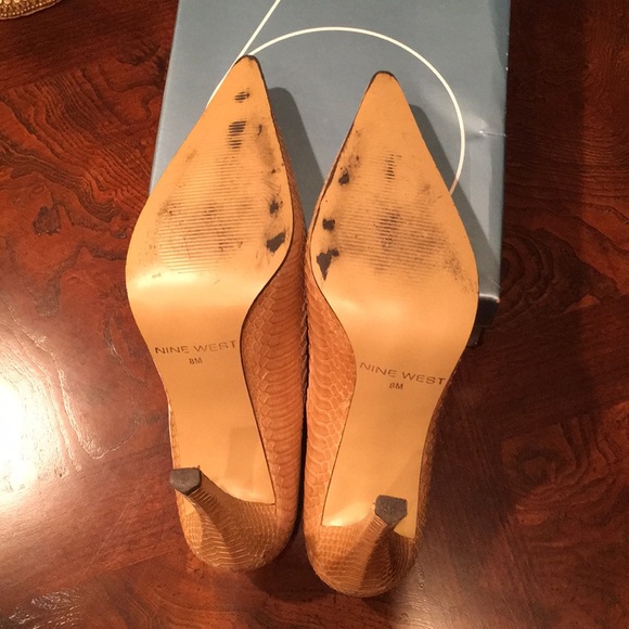 Nine West High-Heel Leather Pumps sz. 8M - Picture 3 of 5